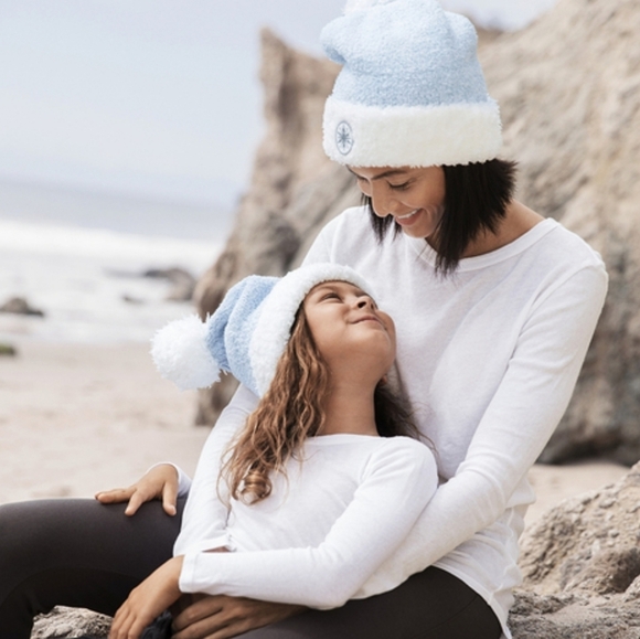 New Barefoot Dreams CozyChic Frozen Disney Women\'s Slouchy Beanie NWT main image 6